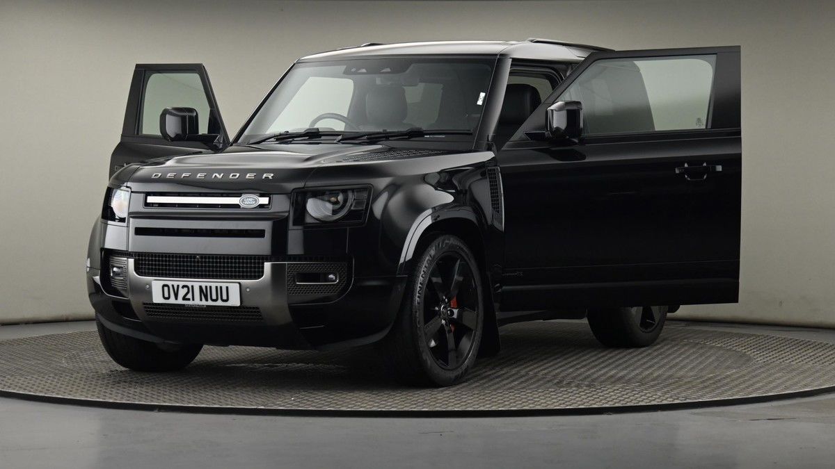 Land Rover Defender 90 Image 28