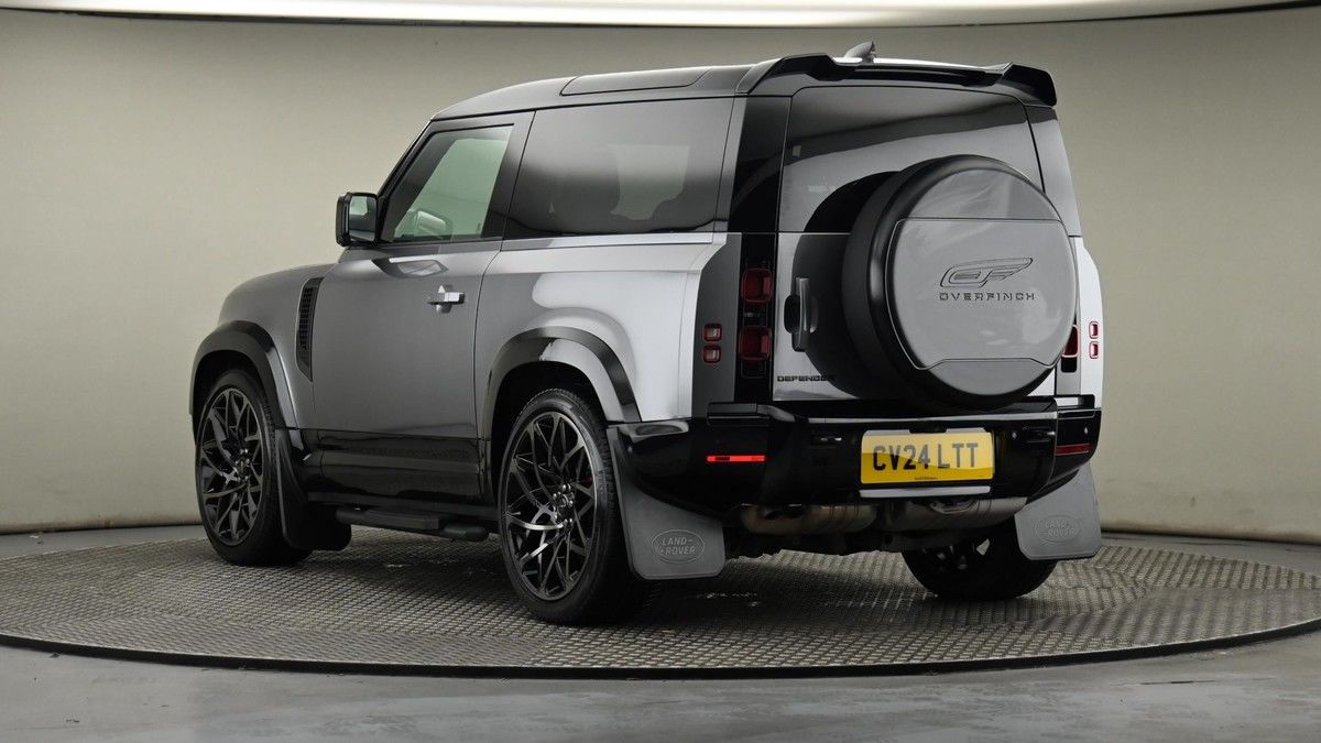 Land Rover Defender 90 Image 24