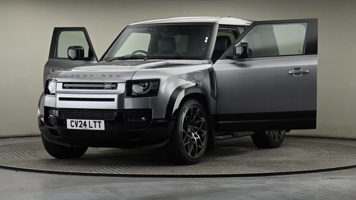 Land Rover Defender 90 Image 28