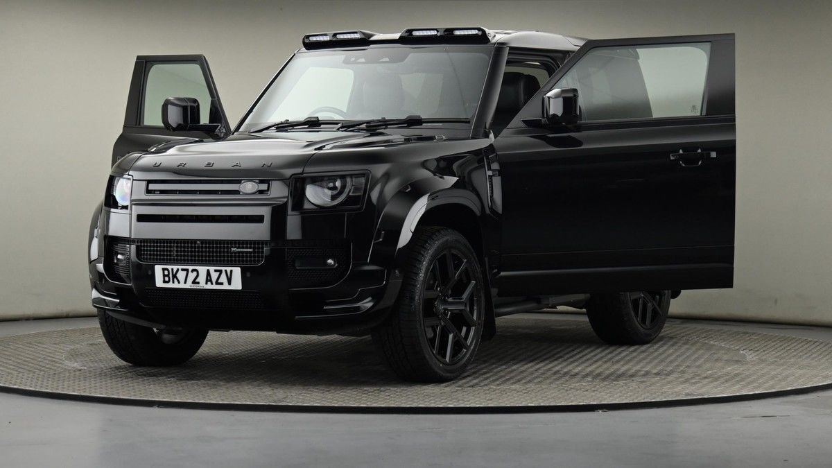 Land Rover Defender 90 Urban Image 28