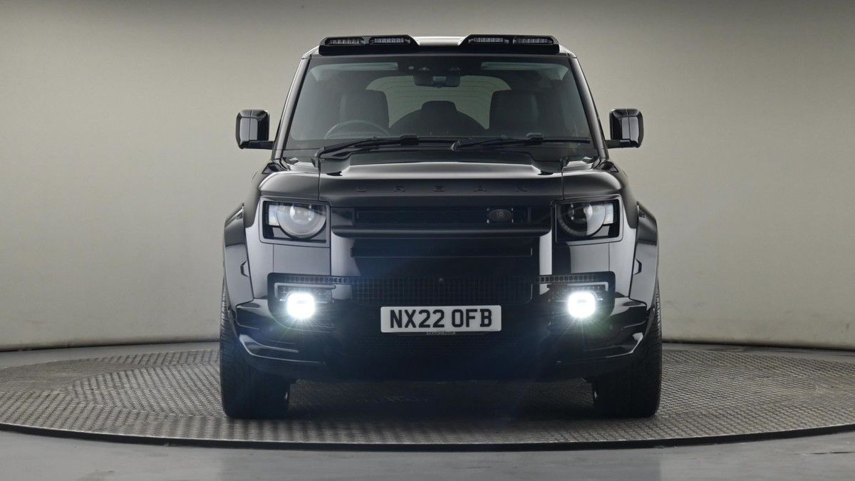 Land Rover Defender 110 Urban Image 21
