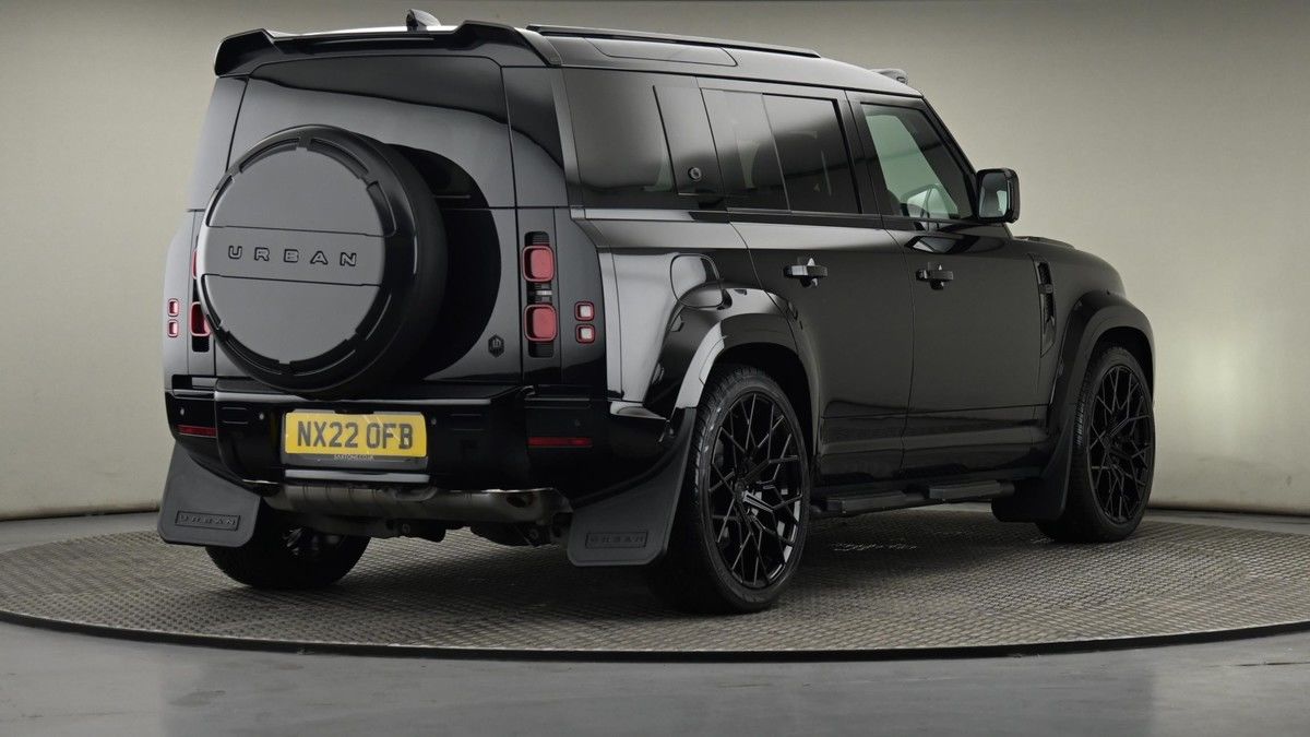 Land Rover Defender 110 Urban Image 26