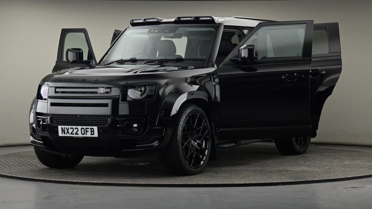 Land Rover Defender 110 Urban Image 28