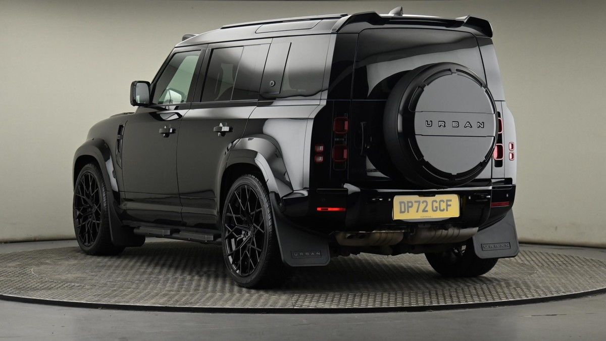 Land Rover Defender 110 Urban Image 24