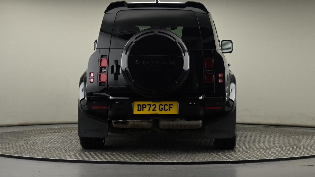 Land Rover Defender 110 Urban Image 25
