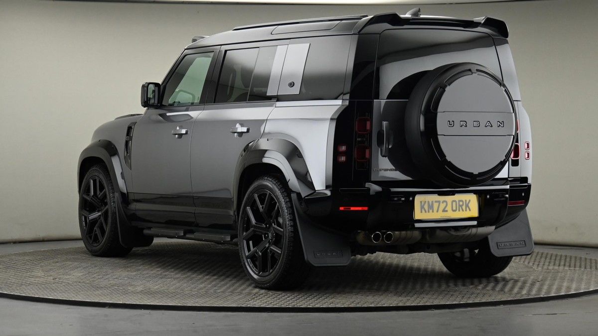 Land Rover Defender 110 Urban Image 24