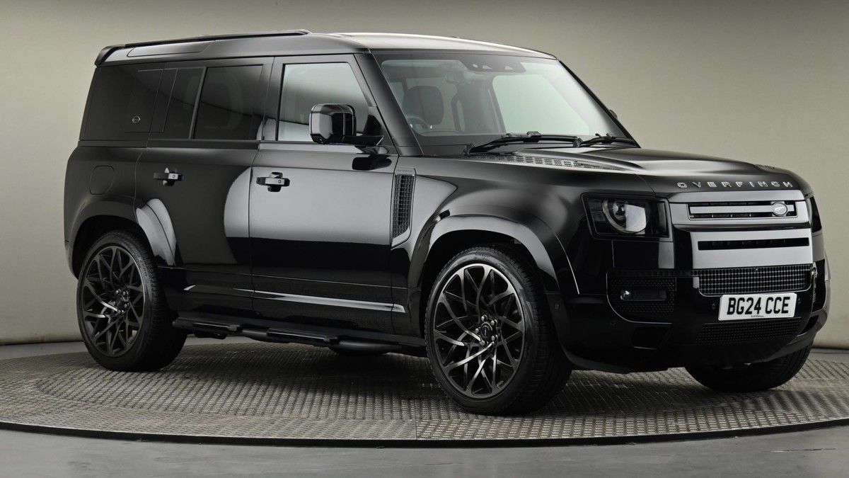 Land Rover Defender 110 Image 20