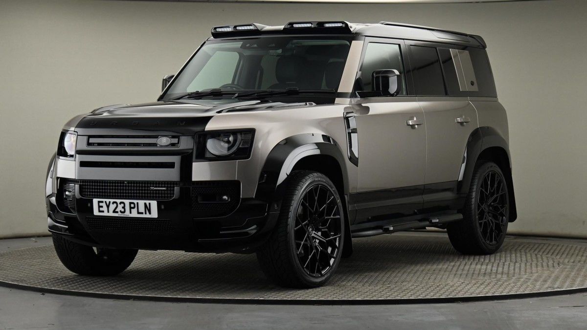 Land Rover Defender 110 Urban Image 22