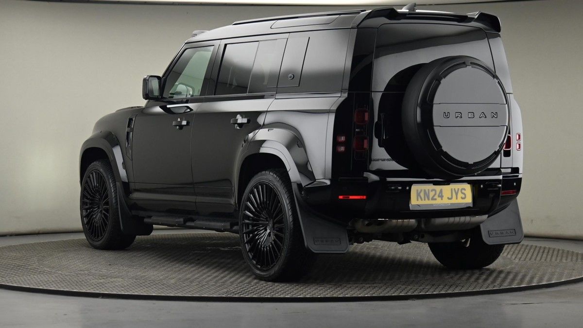 Land Rover Defender 110 Urban Image 24