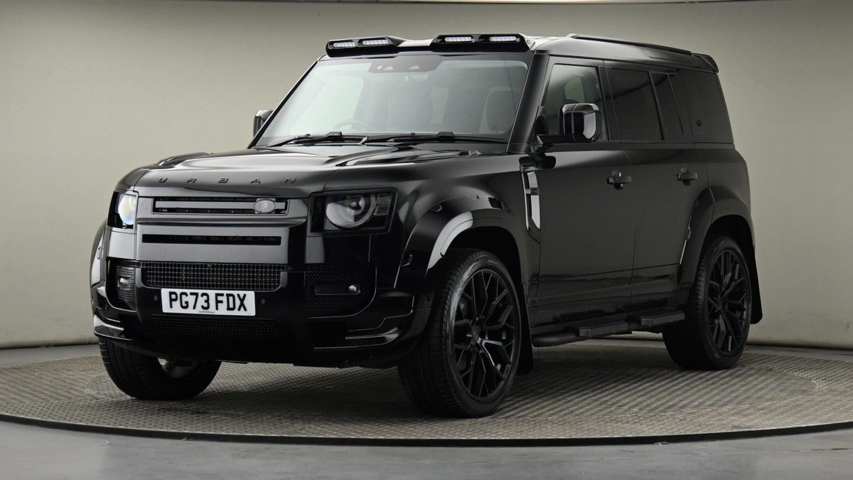 Land Rover Defender 110 Urban Image 22