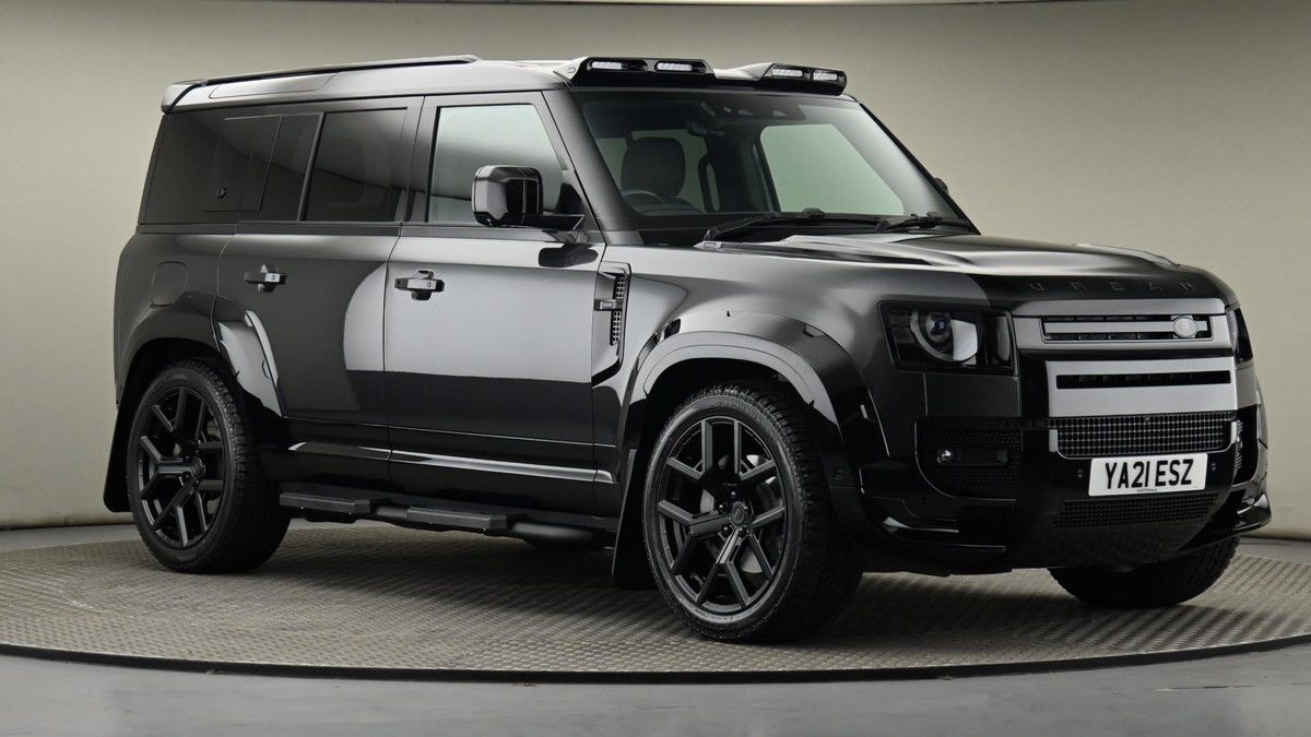 Land Rover Defender 110 Urban Image 20