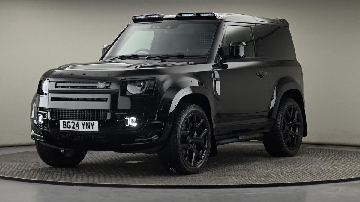 Land Rover Defender 90 Urban Image 22
