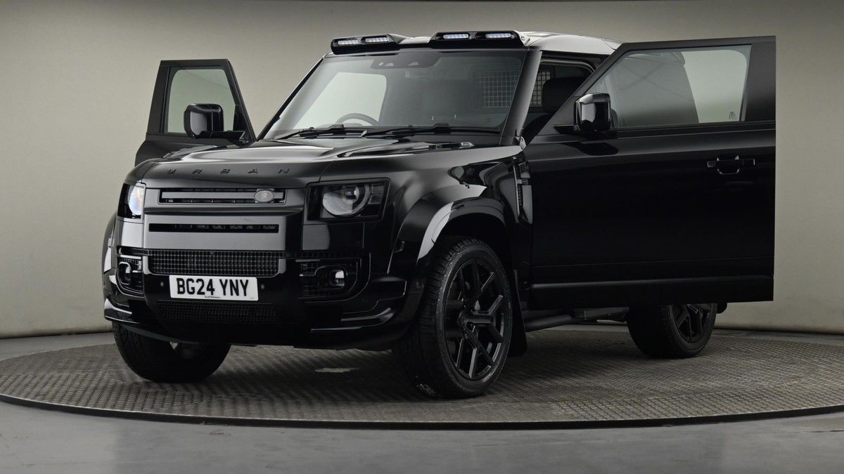 Land Rover Defender 90 Urban Image 28
