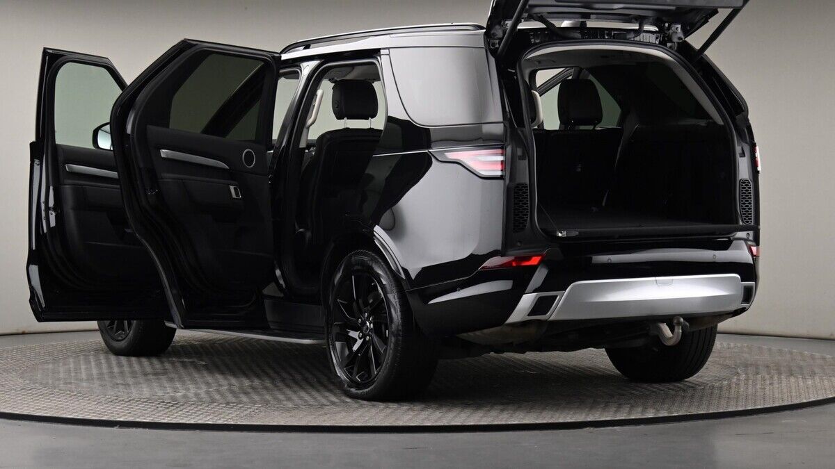 Land Rover Discovery Image 29