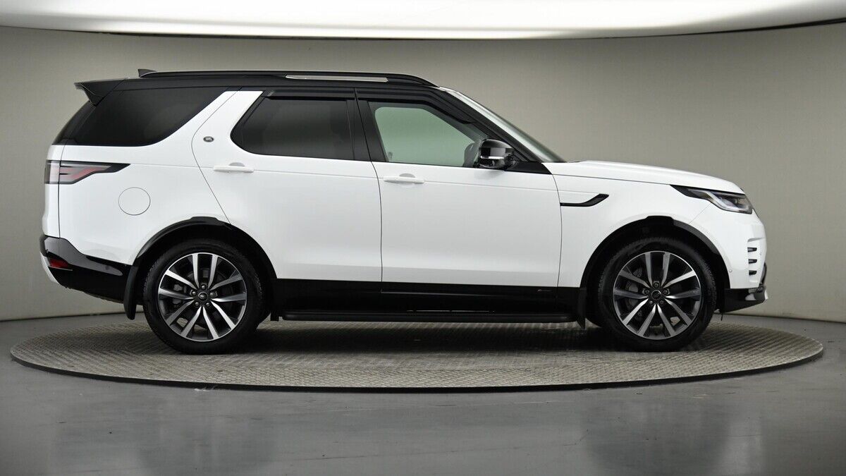 Land Rover Discovery Image 39