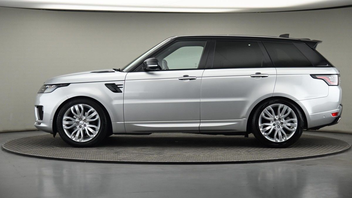 Land Rover Range Rover Sport Image 24