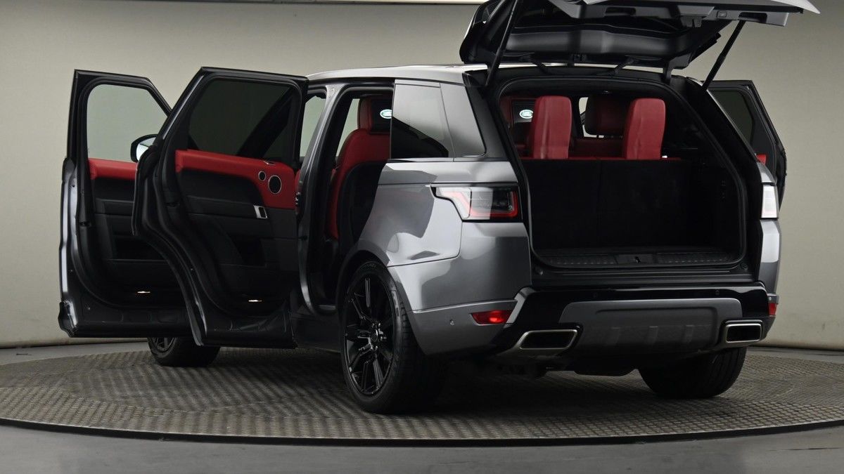 Land Rover Range Rover Sport Image 31