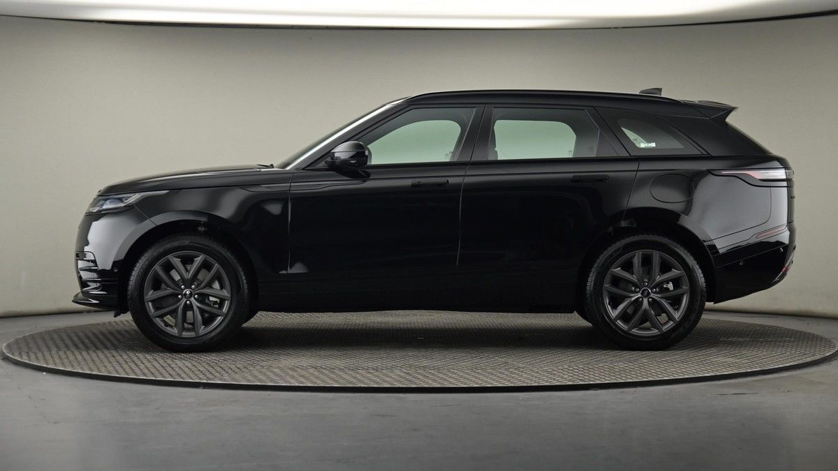 Land Rover Range Rover Velar Image 23