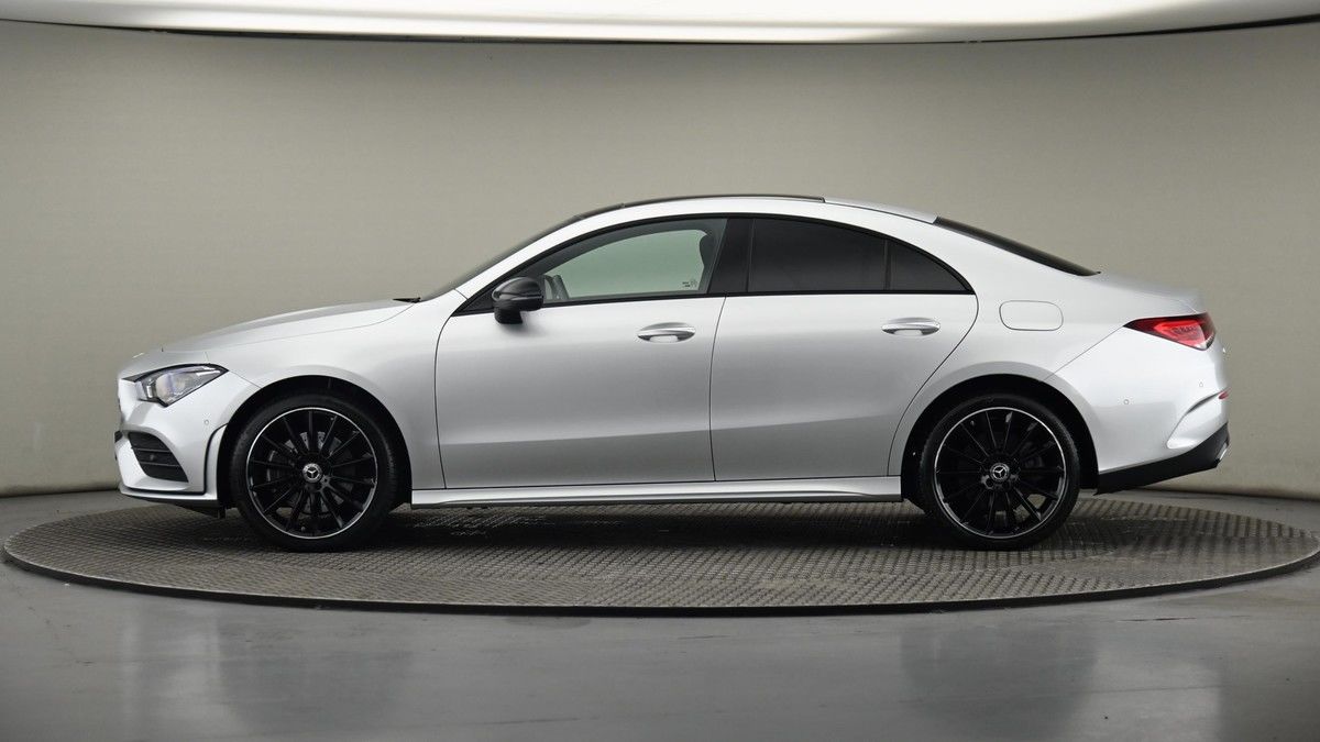 Mercedes-Benz CLA Image 23