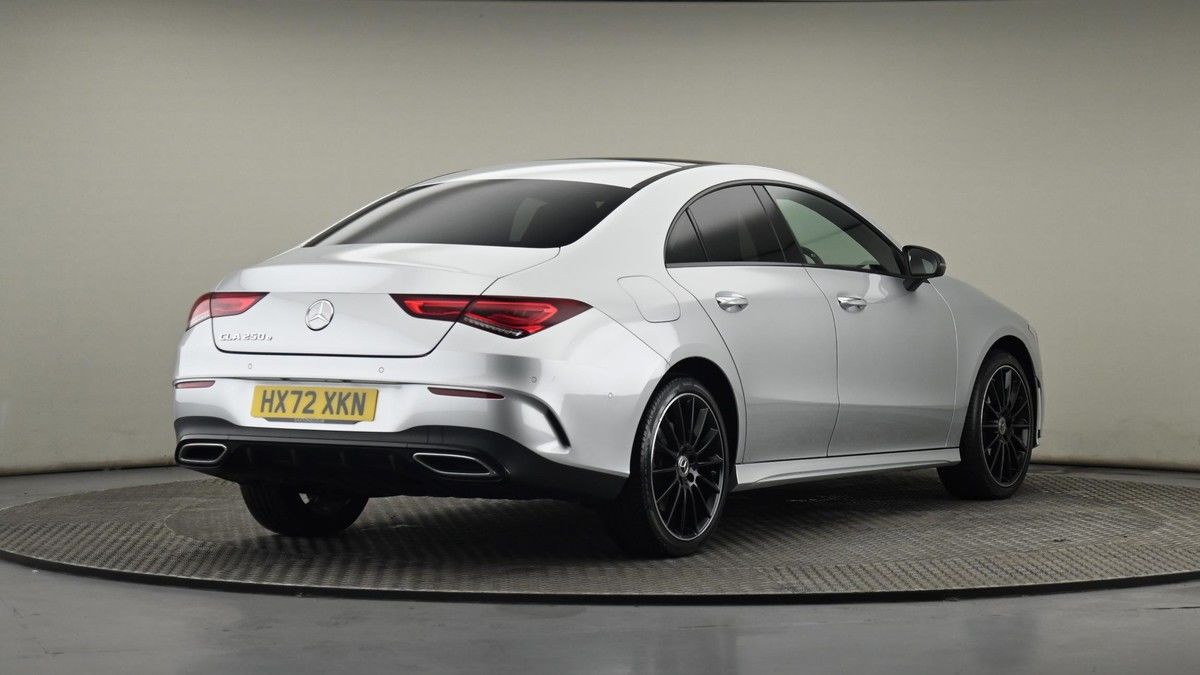 Mercedes-Benz CLA Image 26