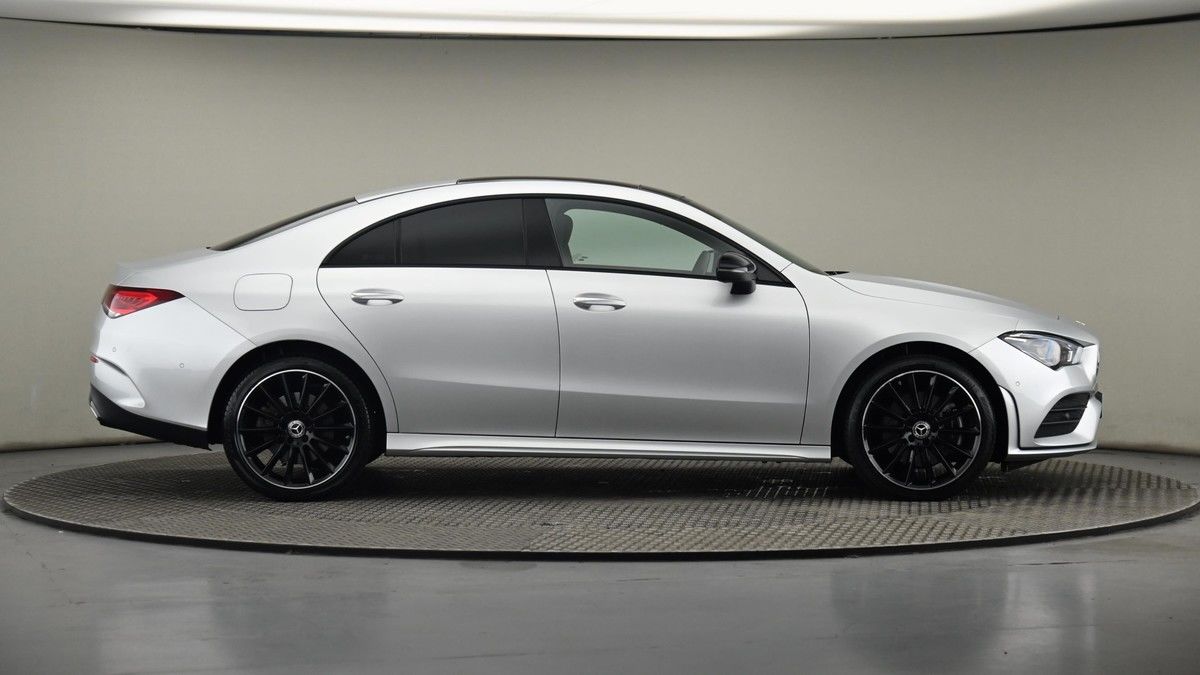 Mercedes-Benz CLA Image 27
