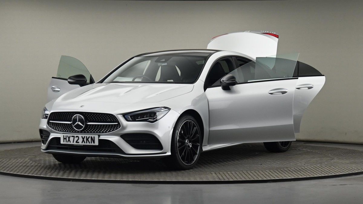 Mercedes-Benz CLA Image 28