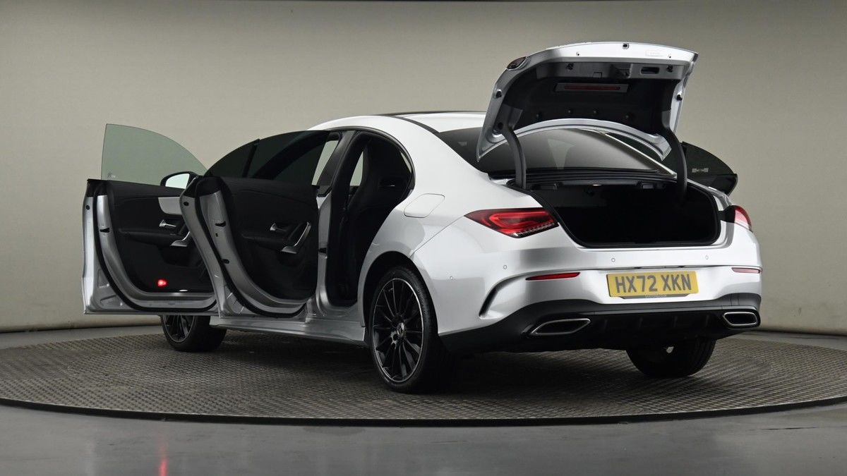 Mercedes-Benz CLA Image 29