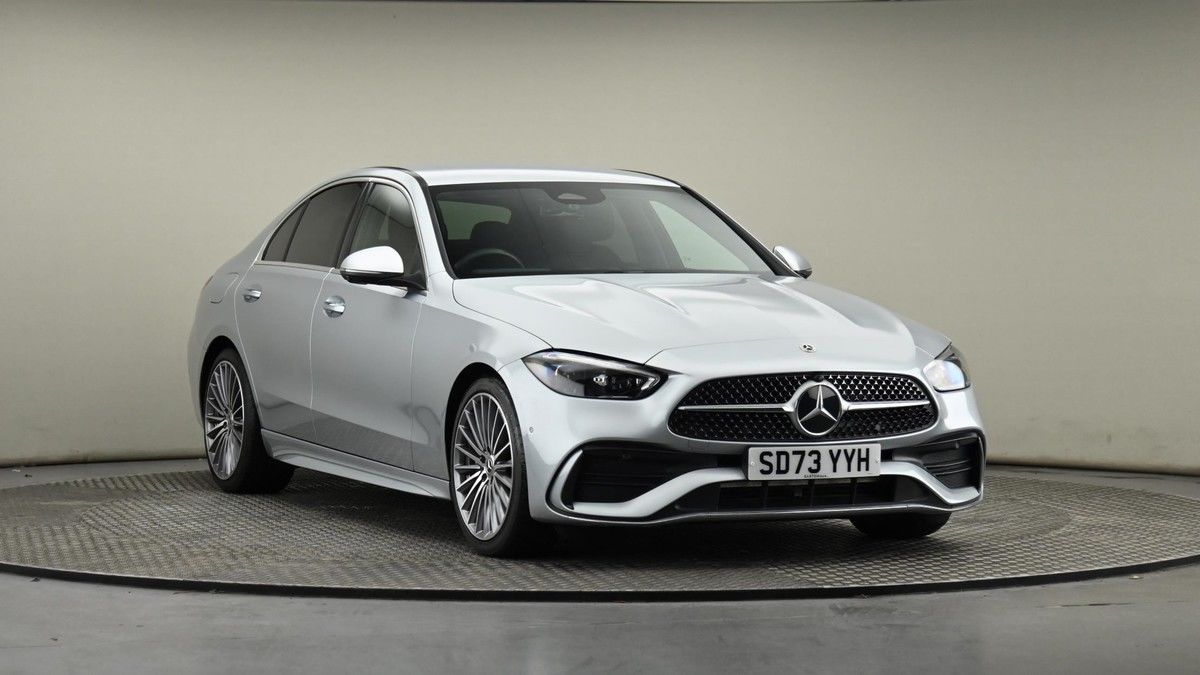 Mercedes-Benz C Class Sticky Header Image