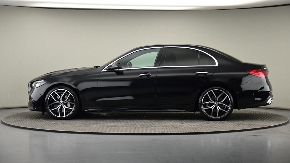 Mercedes-Benz C Class Image 23