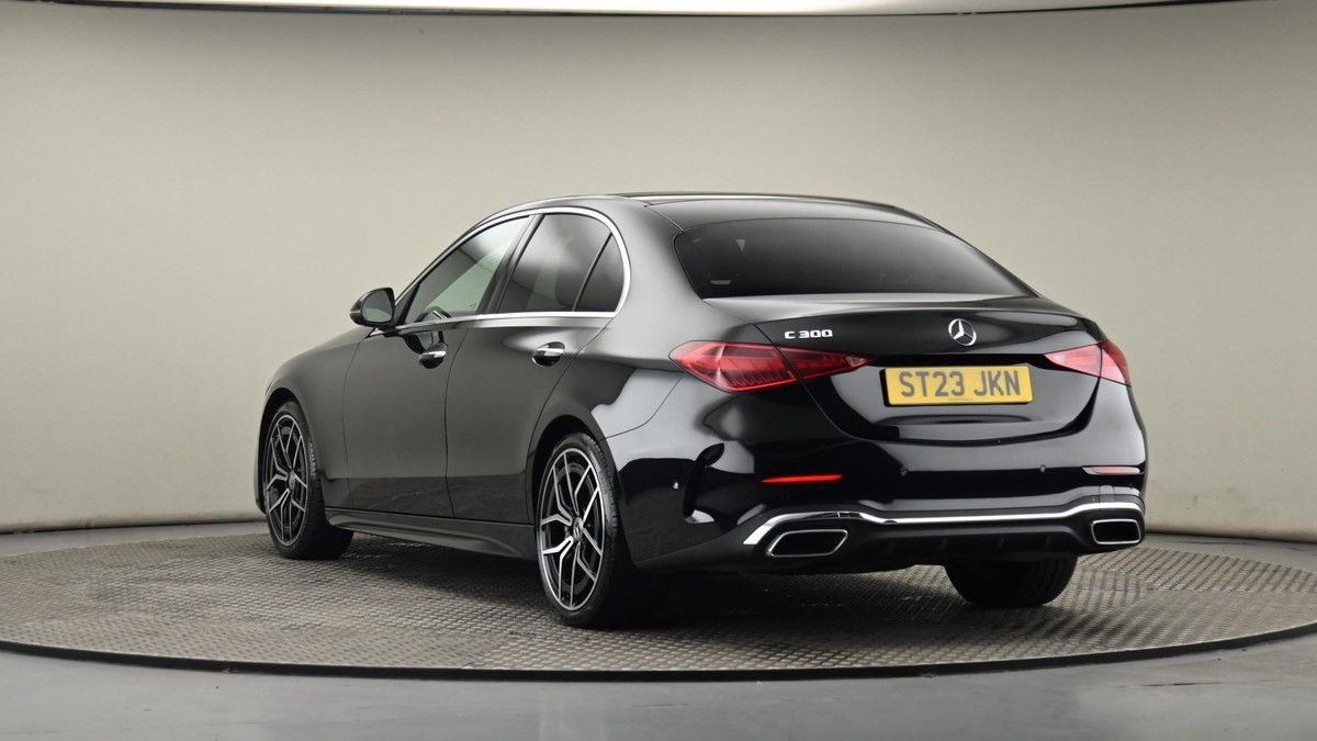 Mercedes-Benz C Class Image 24