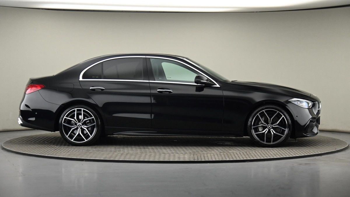 Mercedes-Benz C Class Image 27