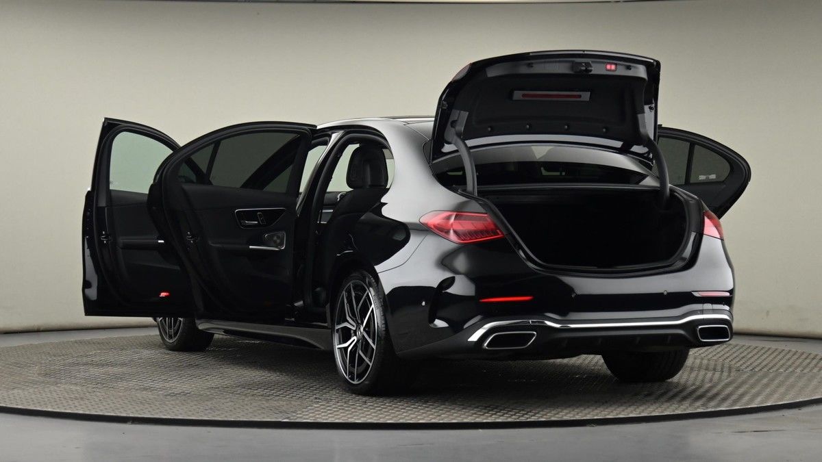 Mercedes-Benz C Class Image 29