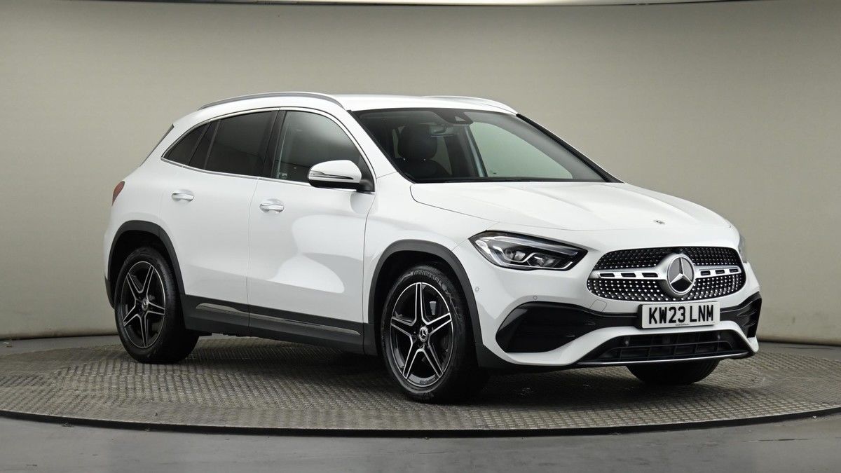 Mercedes-Benz GLA Image 20