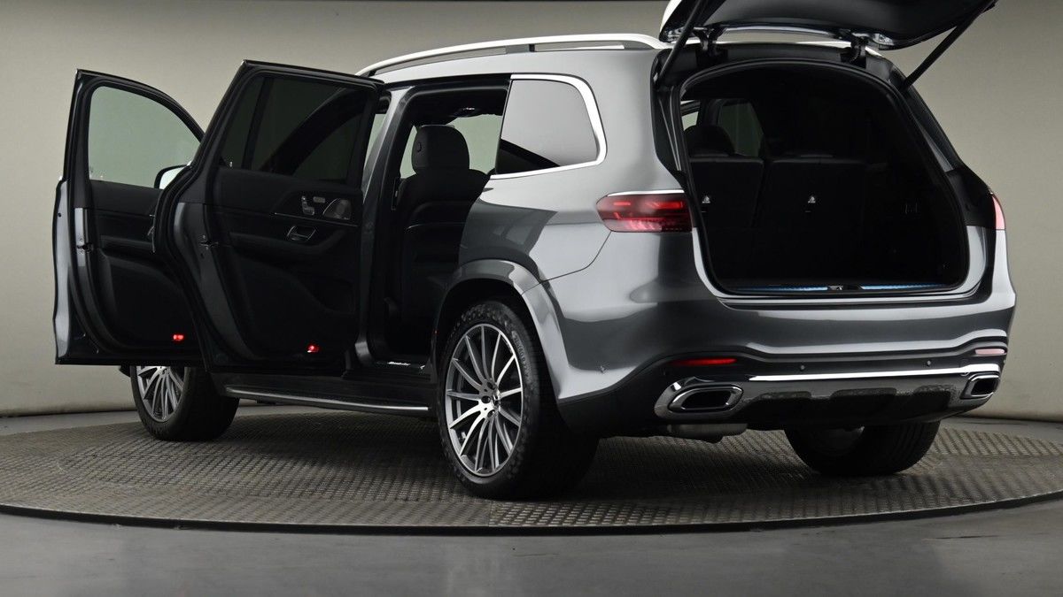 Mercedes-Benz GLS Image 29