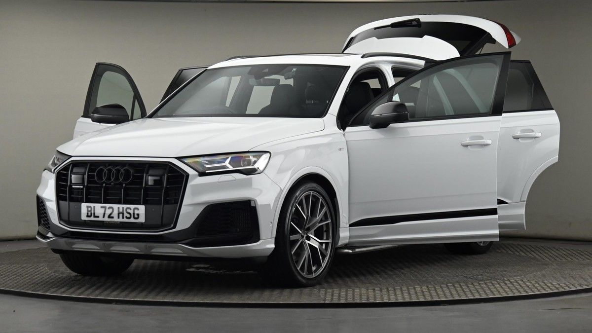 Audi Q7 Image 28