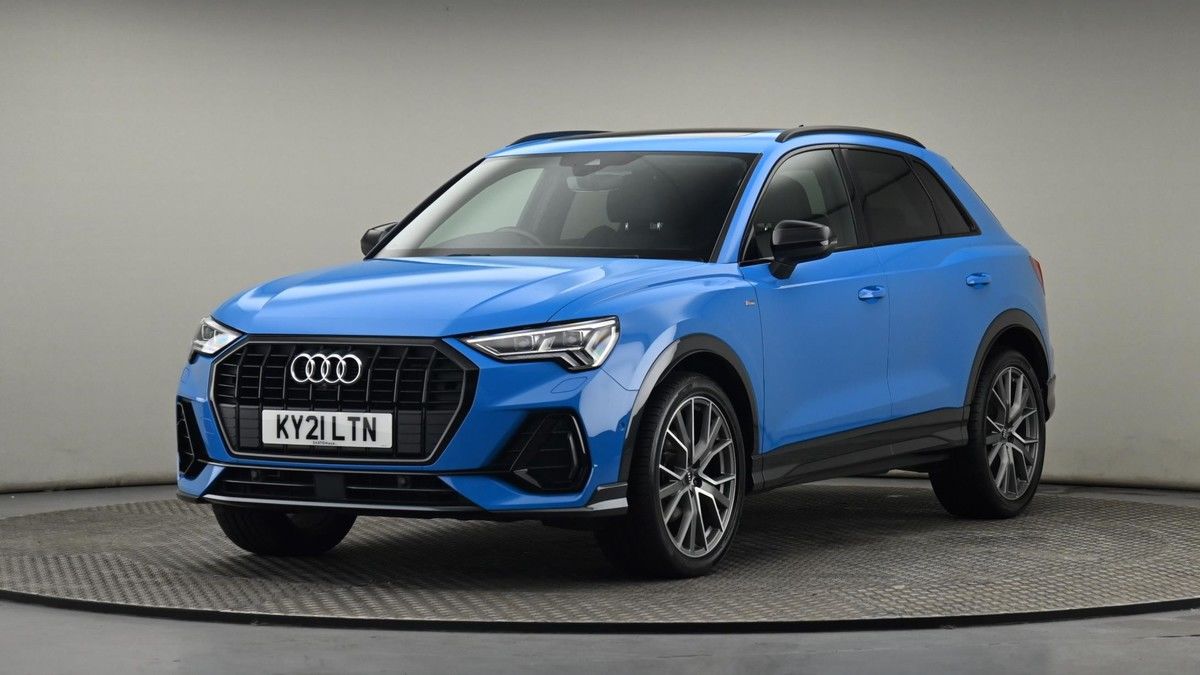 Audi Q3 Image 22