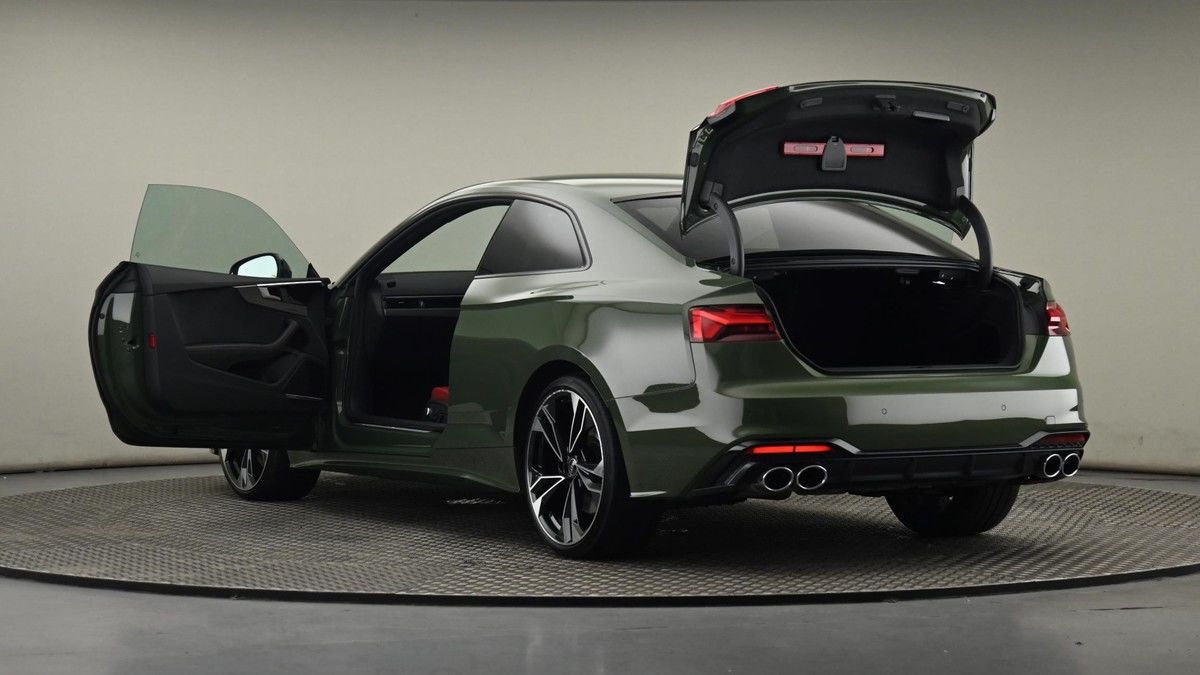 Audi S5 Image 28