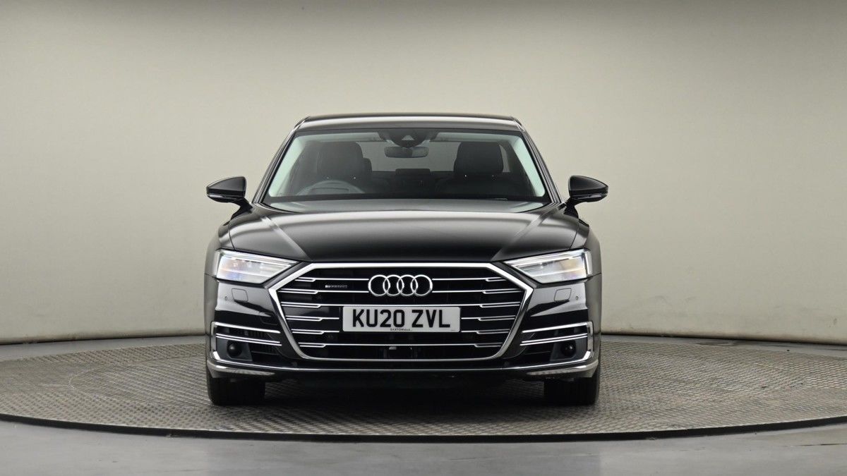 Audi A8 Image 21