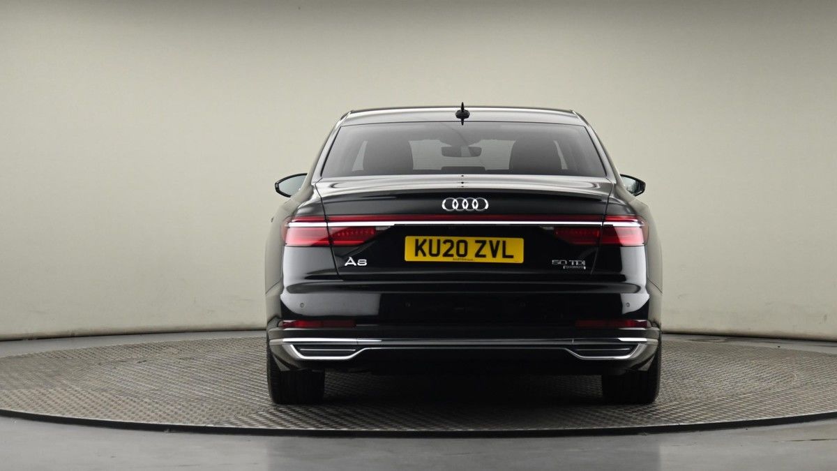 Audi A8 Image 25