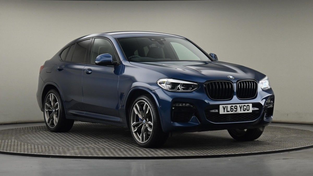 BMW X4 Sticky Header Image