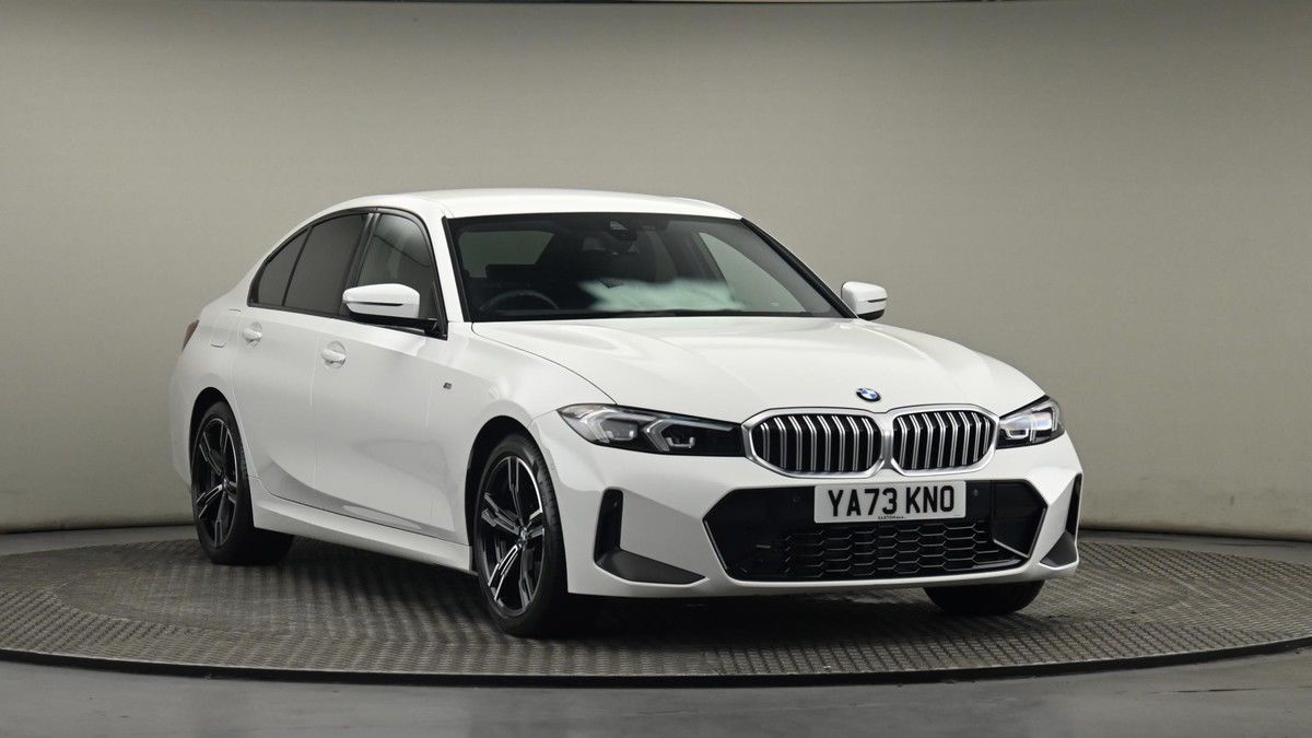 BMW 3 Series Sticky Header Image