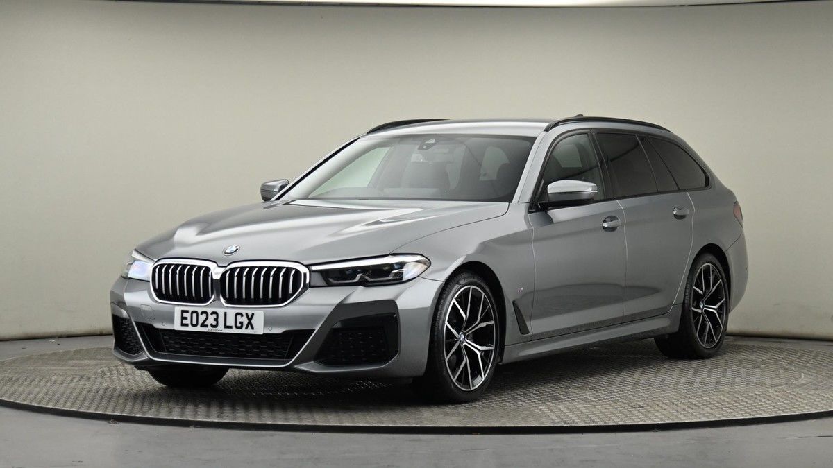 BMW 5 Series Image 21