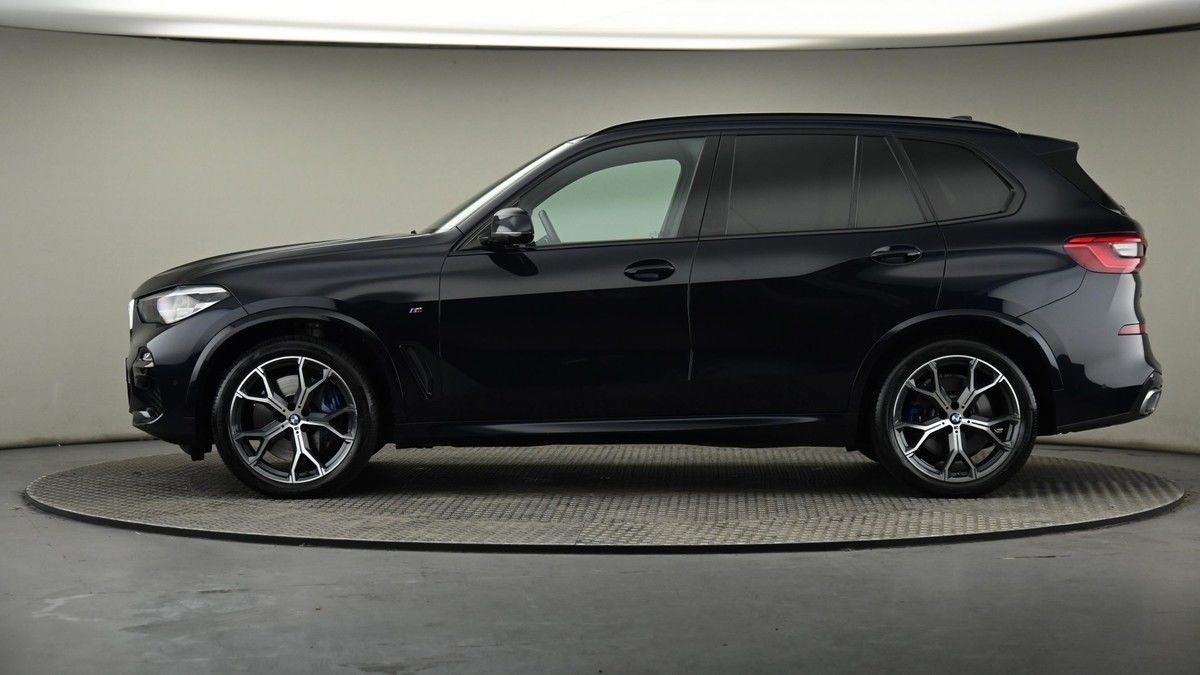 BMW X5 Image 45
