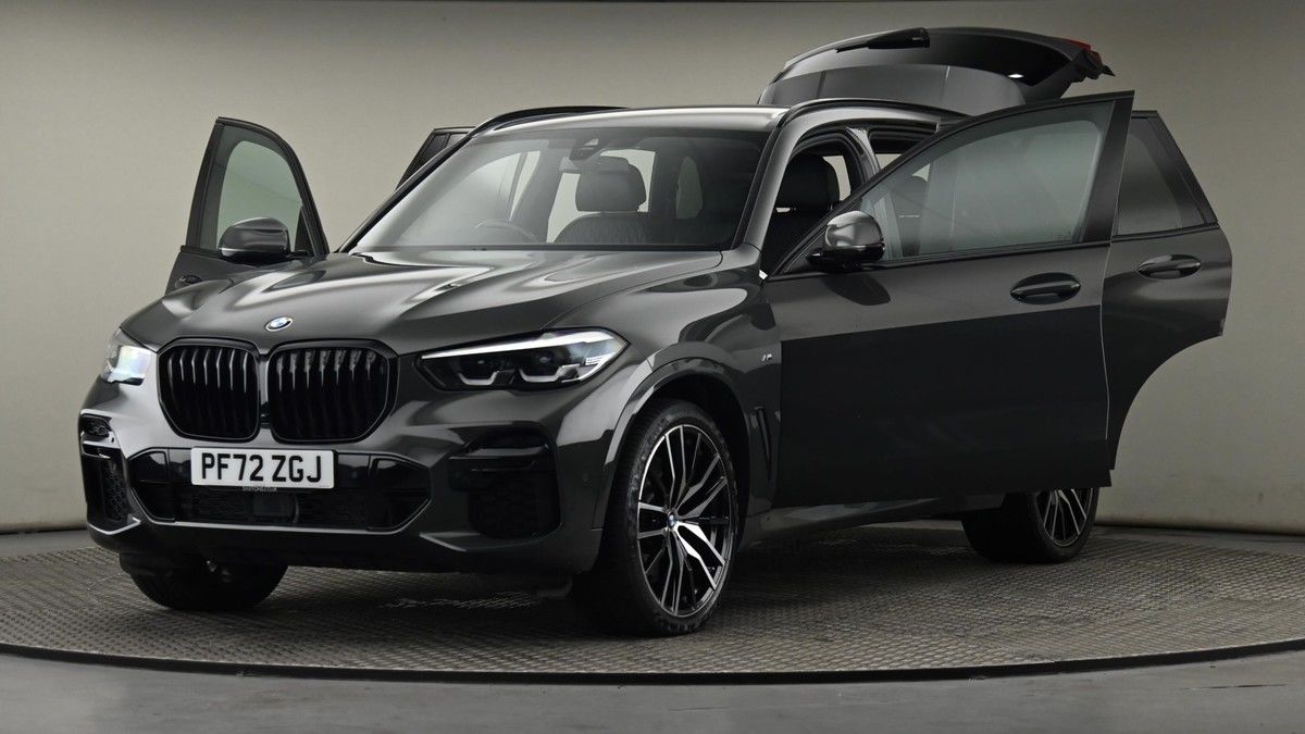 BMW X5 Image 28