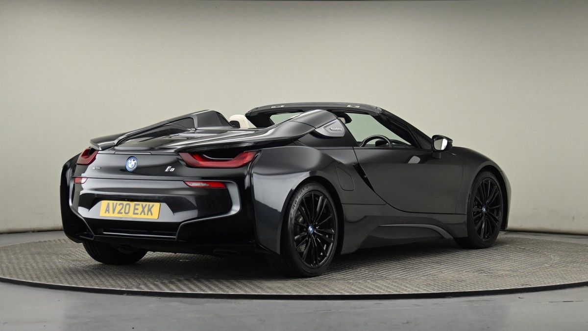 BMW i8 Image 26