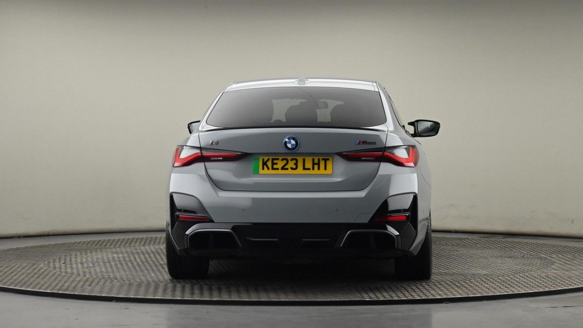 BMW i4 Image 13