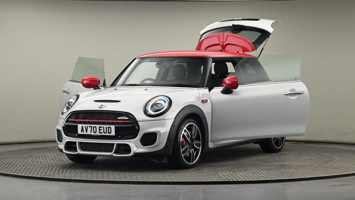 MINI Hatch Image 28