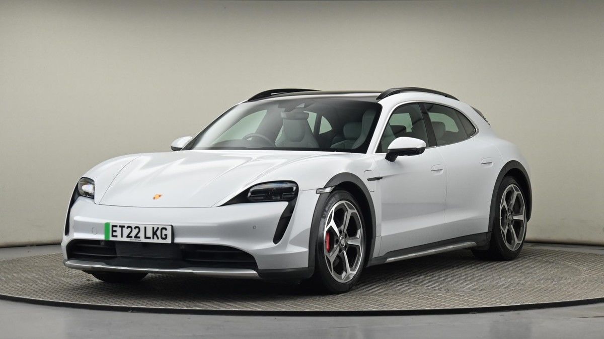 Porsche Taycan Image 22