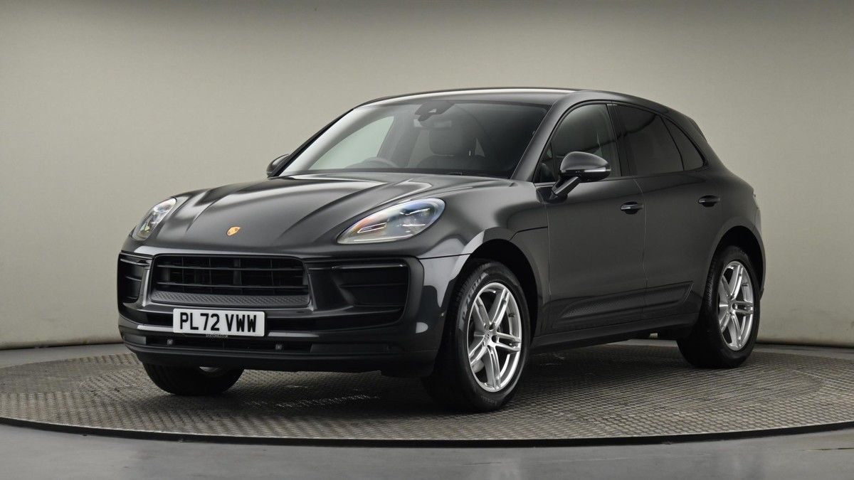 Porsche Macan Image 22