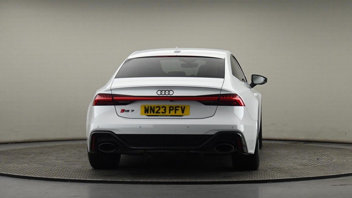 Audi RS7 Image 25